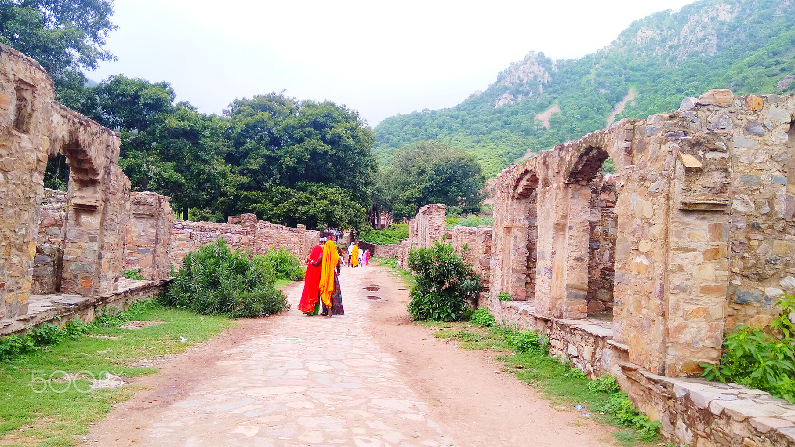 Xiaomi MI MAX sample photo. Bhangarh, the most haunted place in india photography