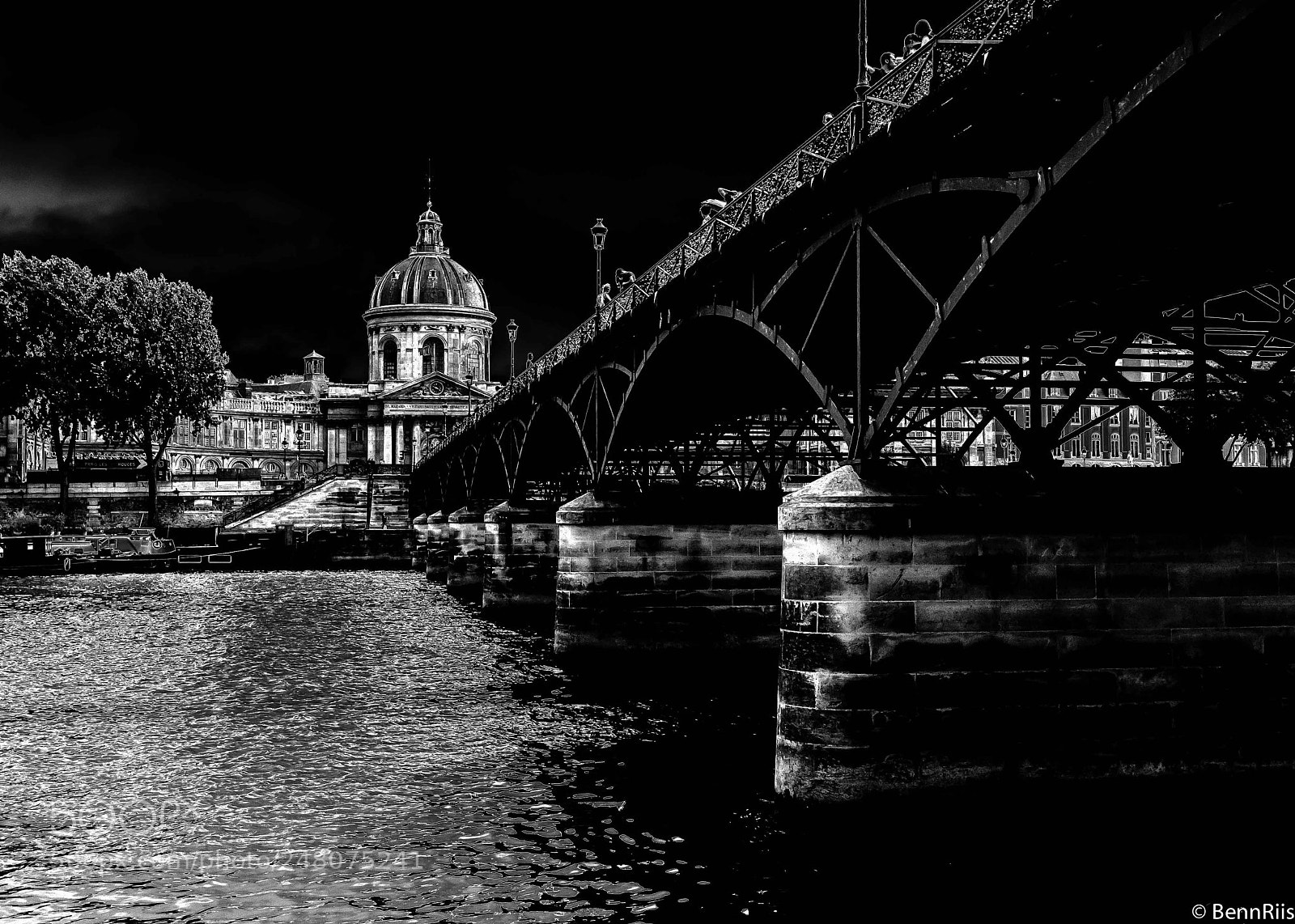 Nikon D3100 sample photo. Pont des arts photography