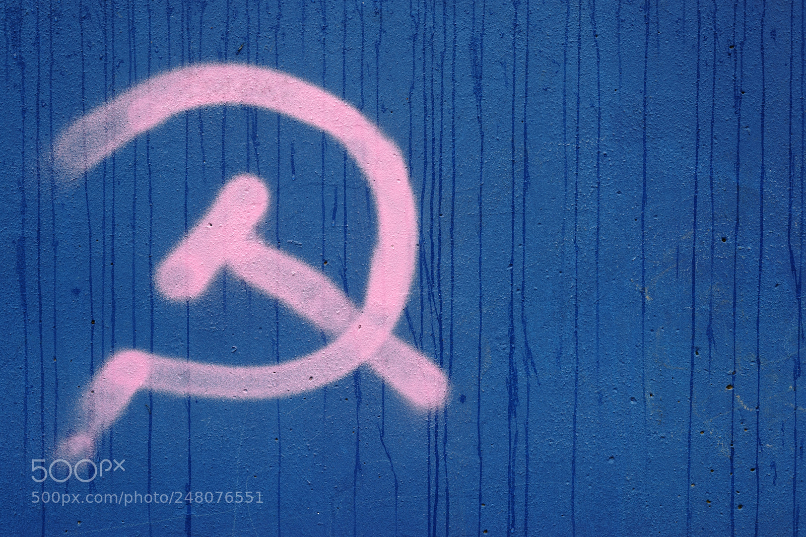 Sony a7 II sample photo. Hammer and sickle on photography