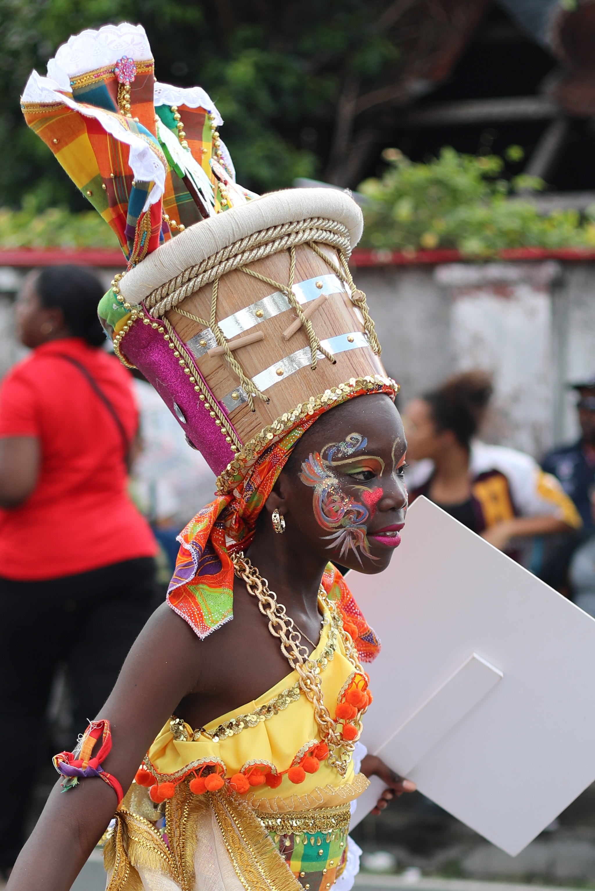 Canon EOS 5D Mark IV sample photo. Traditional disguise at guadeloupe carnival photography