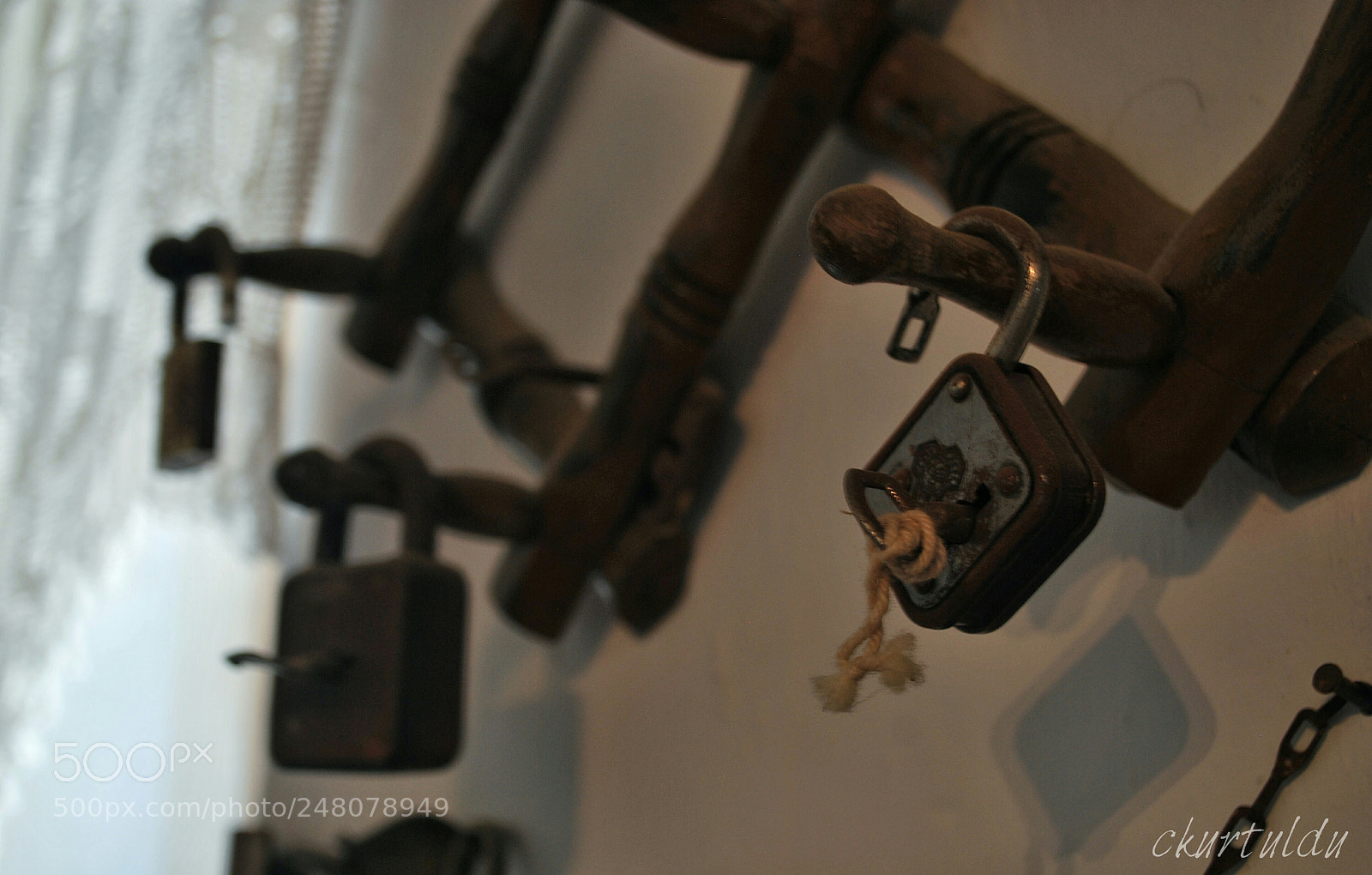 Nikon D60 sample photo. Old fashion photography