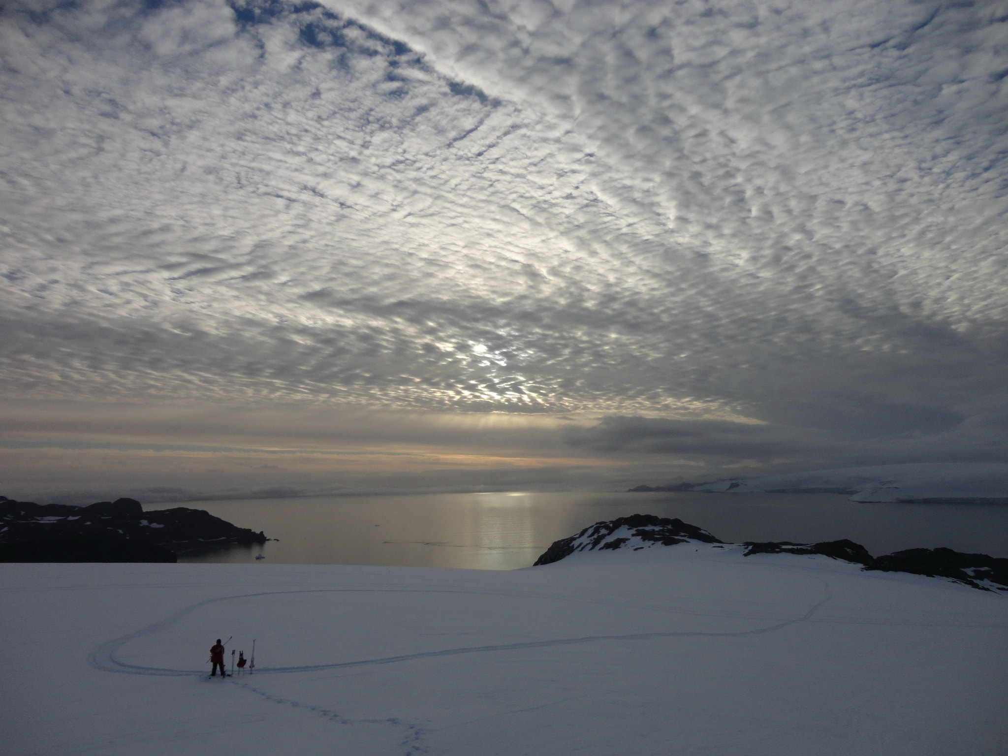 Sony Cyber-shot DSC-W570 sample photo. Antarctic skies photography