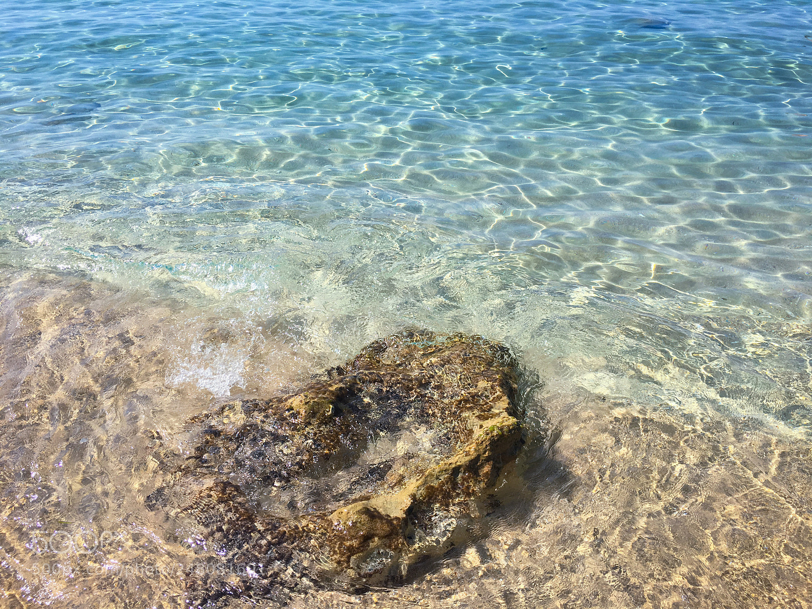 Apple iPhone 6s sample photo. Water texture in the photography