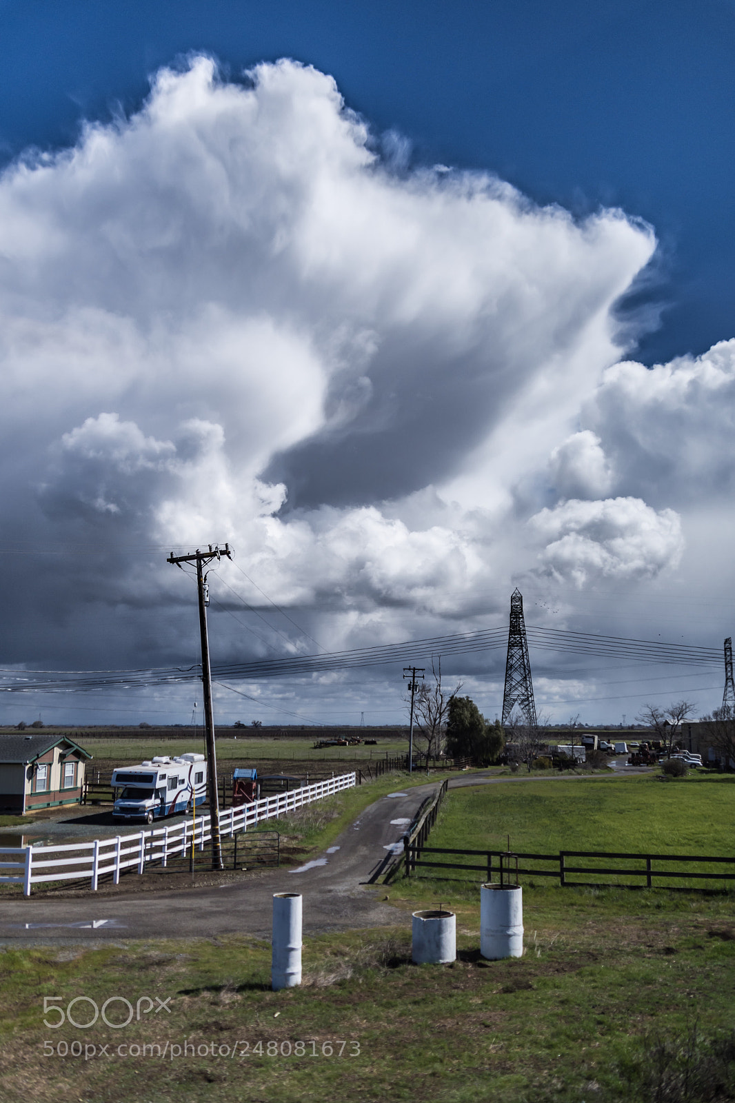 Nikon D500 sample photo. Cloudy day from a photography