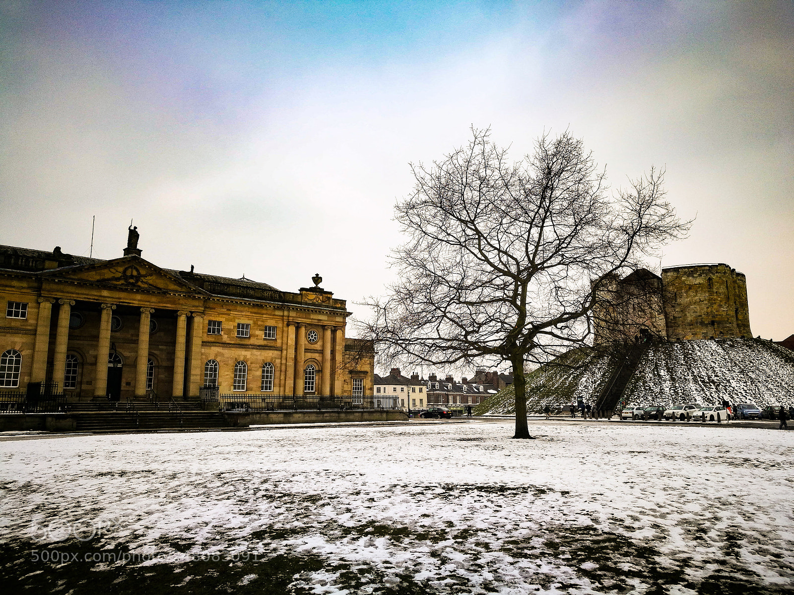 HUAWEI P9 sample photo. Clifford's tower, york. photography