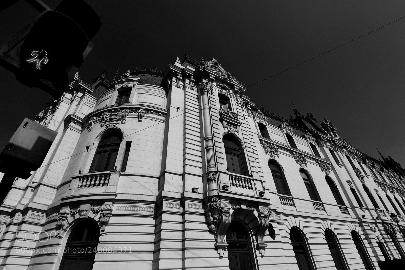 Nikon D610 sample photo. Don't walk downtown photography
