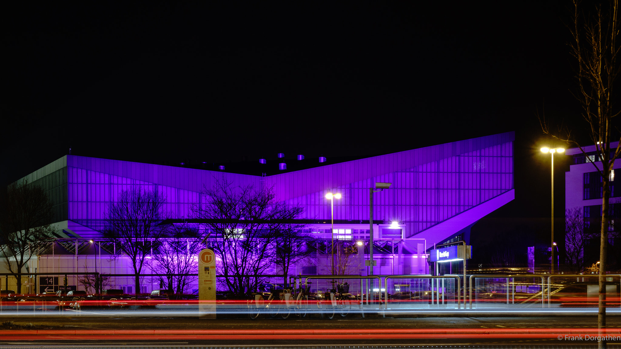 Sony Cyber-shot DSC-RX10 II sample photo. Grugahalle photography