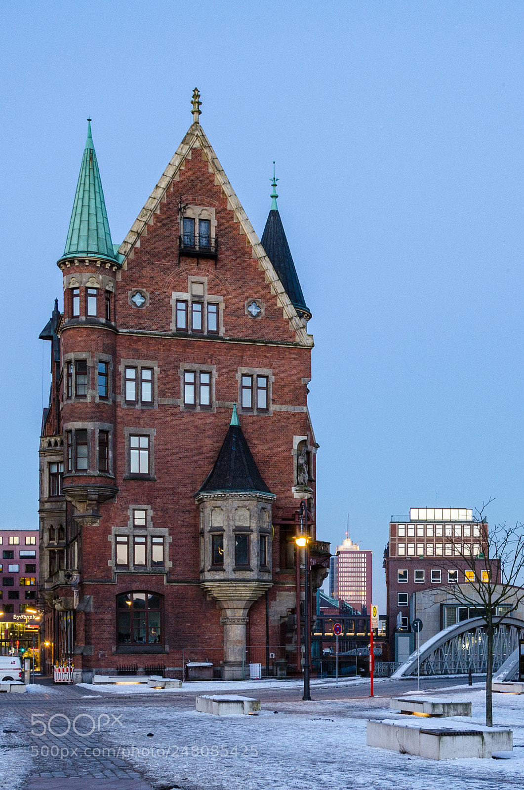 Nikon D5100 sample photo. Speicherstadt morning photography