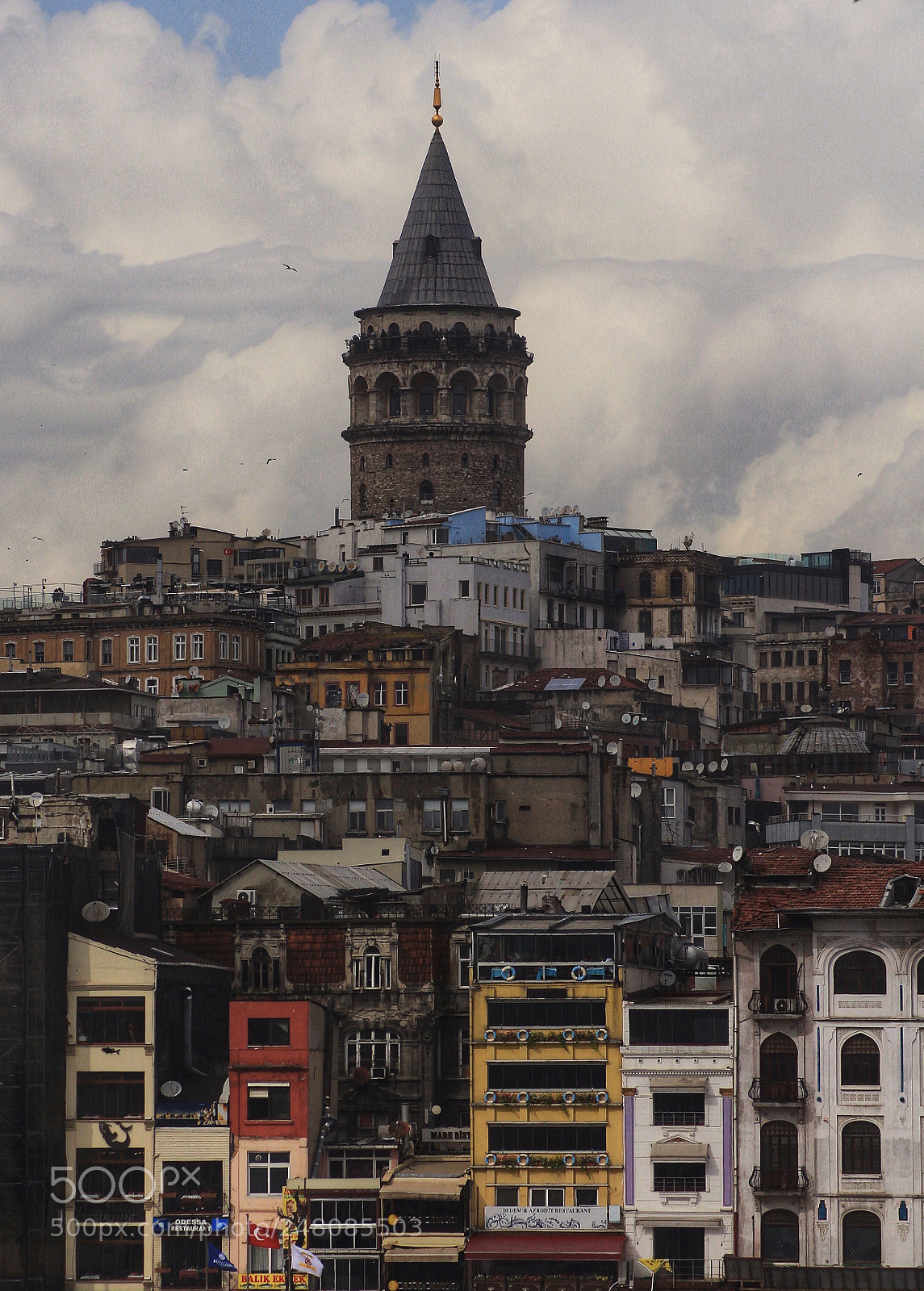 Canon EOS 650D (EOS Rebel T4i / EOS Kiss X6i) sample photo. Galata tower photography