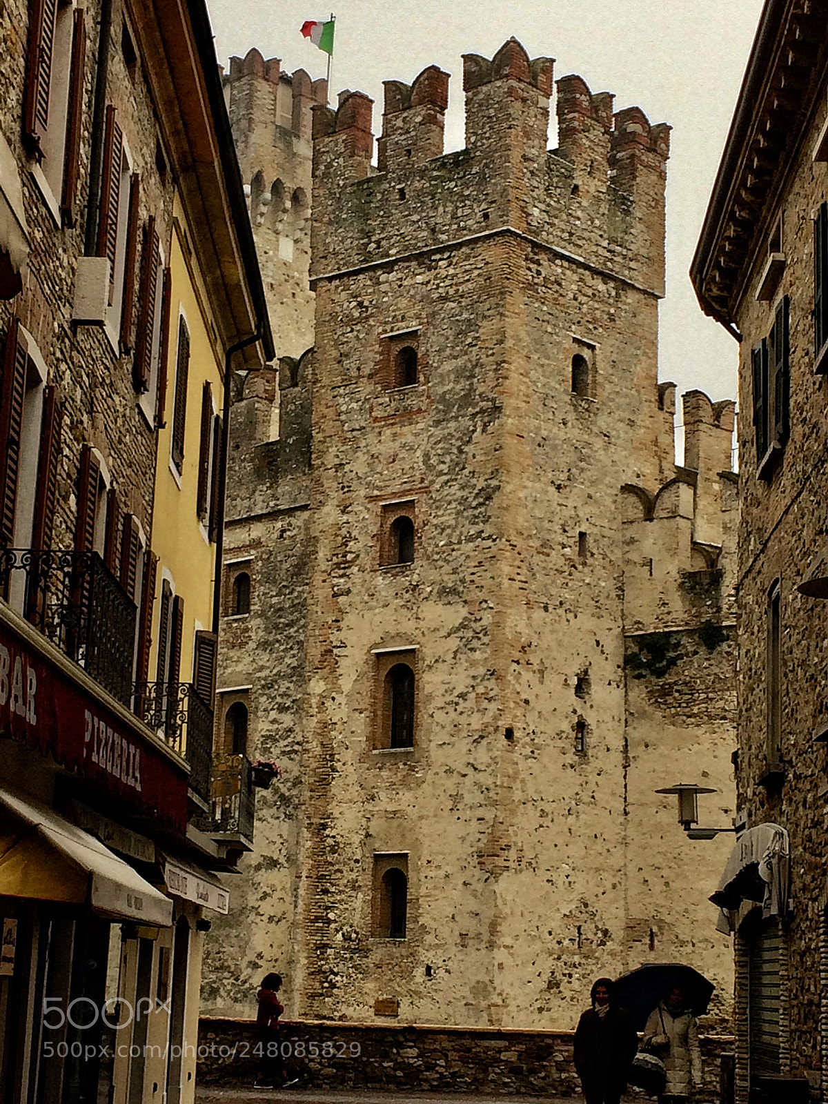 Apple iPhone 5s sample photo. Sirmione,italy photography