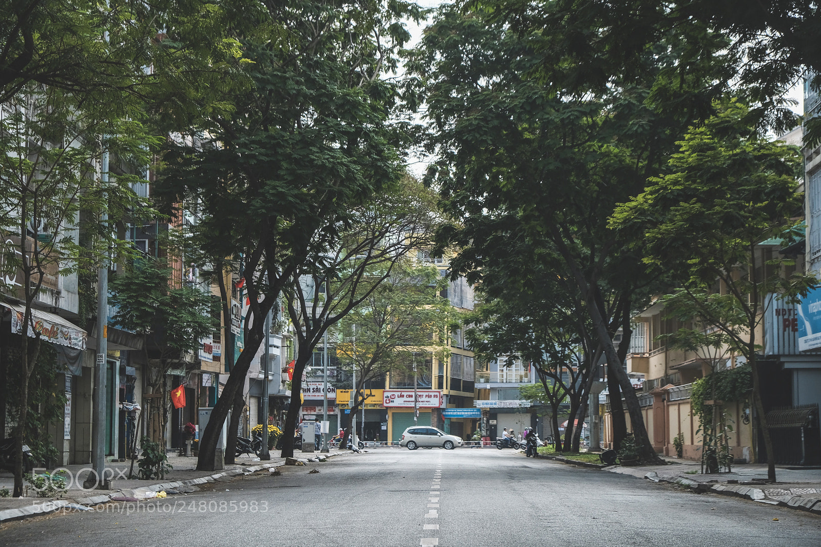 Fujifilm X-T20 sample photo. Saigon during tet photography