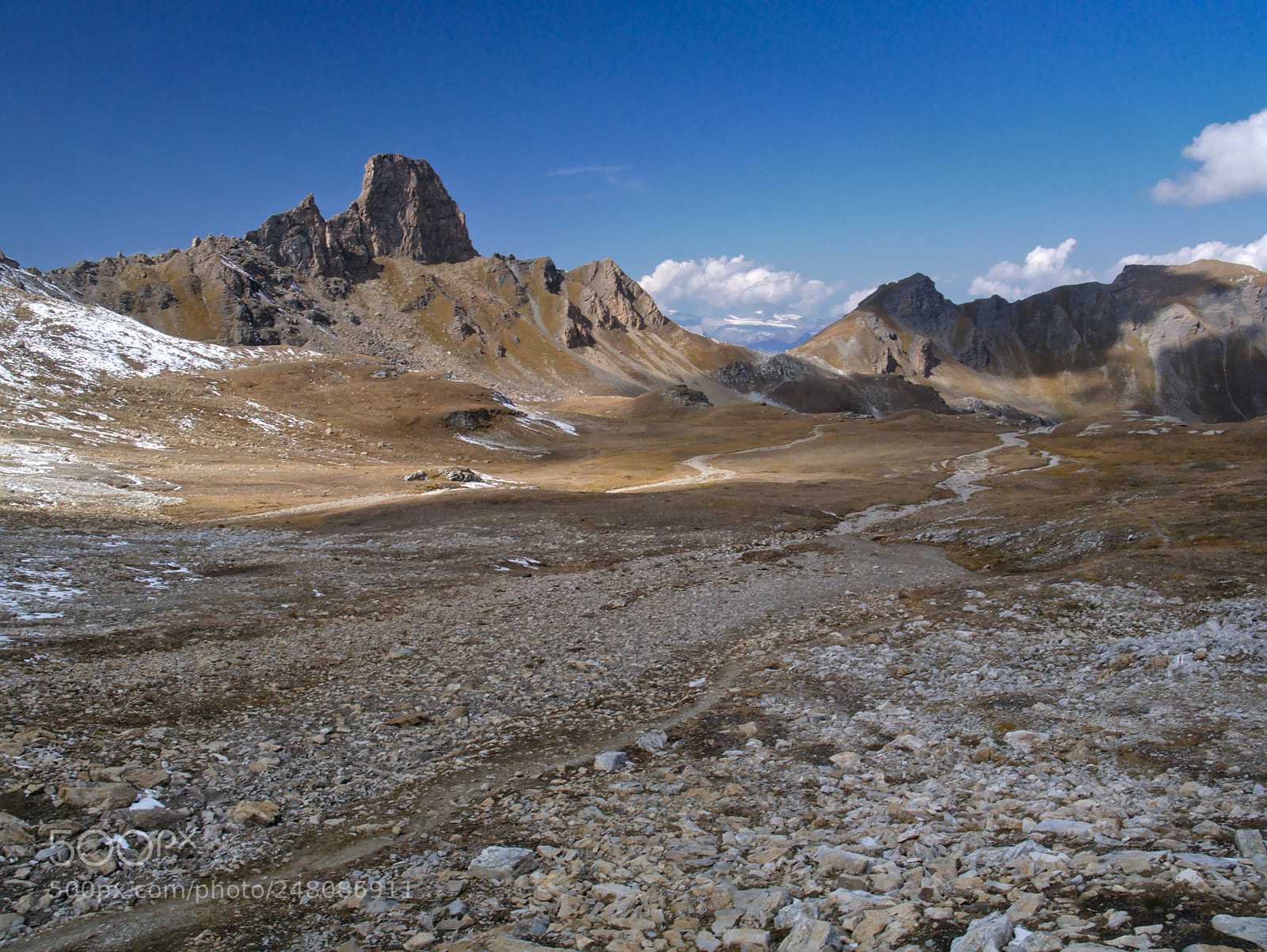 Panasonic Lumix DMC-G3 sample photo. La maya peak with photography