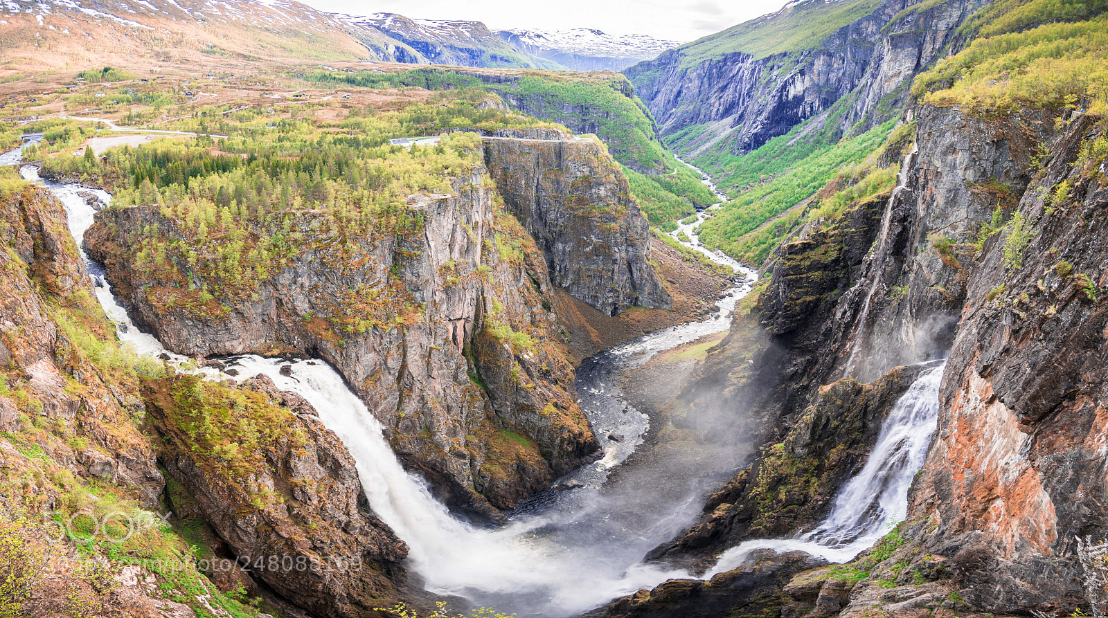 Panasonic Lumix DMC-G85 (Lumix DMC-G80) sample photo. Vøringsfossen waterfall photography