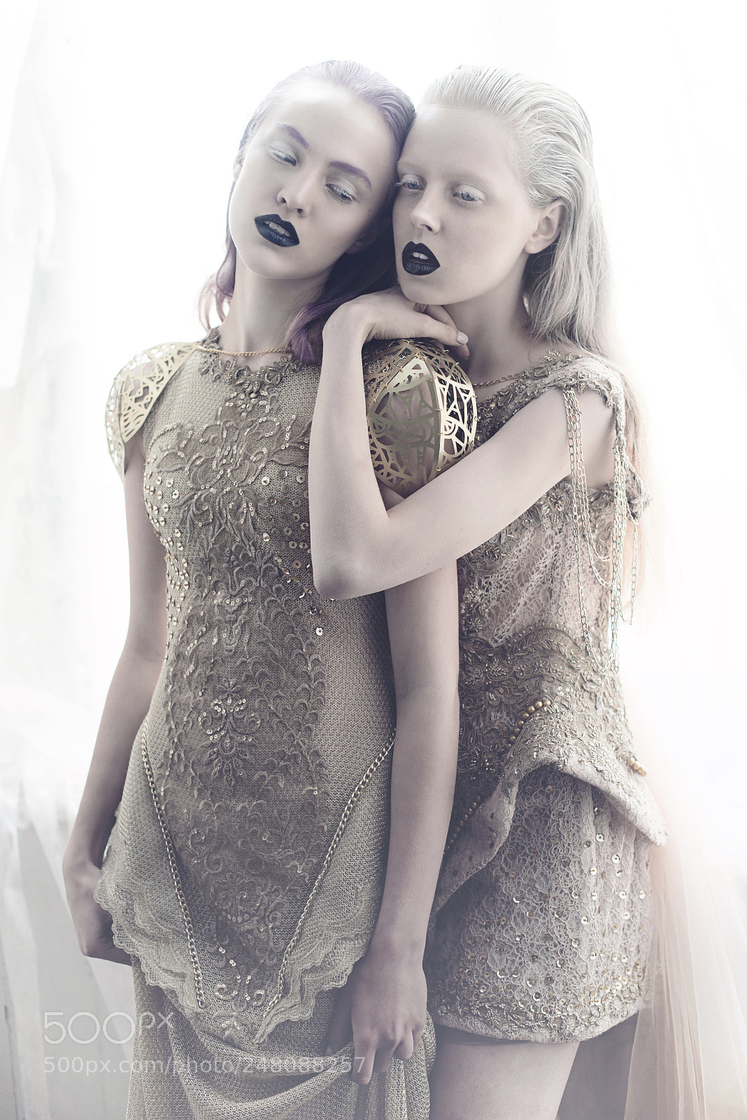 Nikon D800 sample photo. The gold allure photography