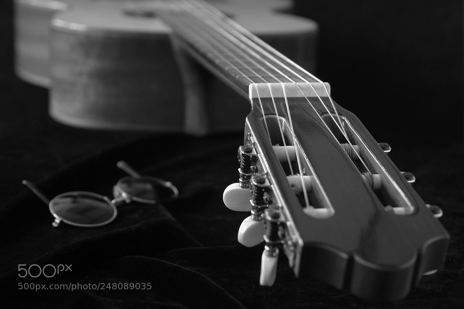 Sony DSC-R1 sample photo. Acoustic guitar photography