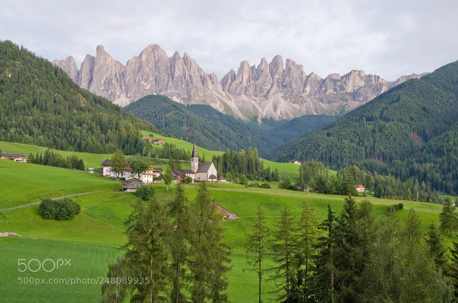 Pentax K-30 sample photo. Dolomiti church photography