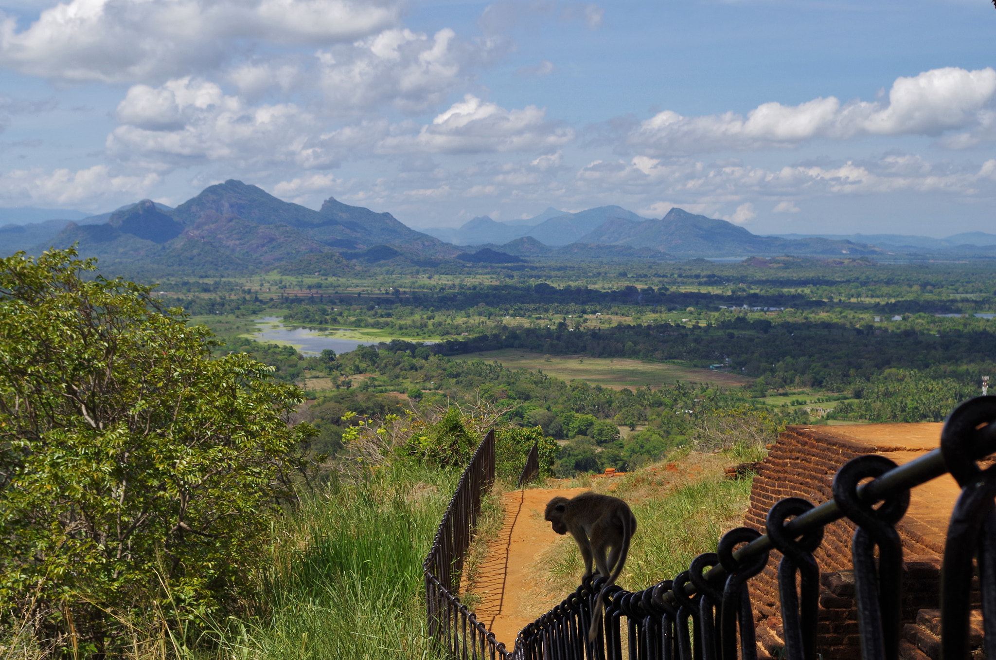 Pentax smc DA 18-55mm F3.5-5.6 AL WR sample photo. Sigiriya hill perspective photography