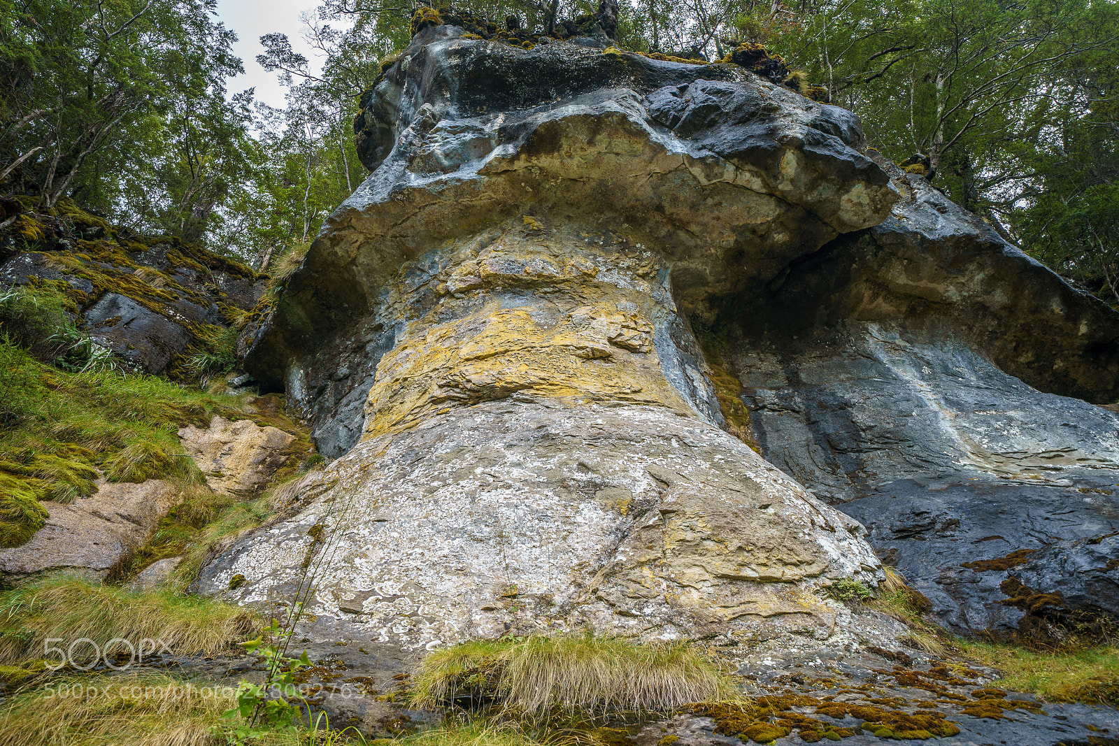 Sony a9 sample photo. Steep cliffs photography