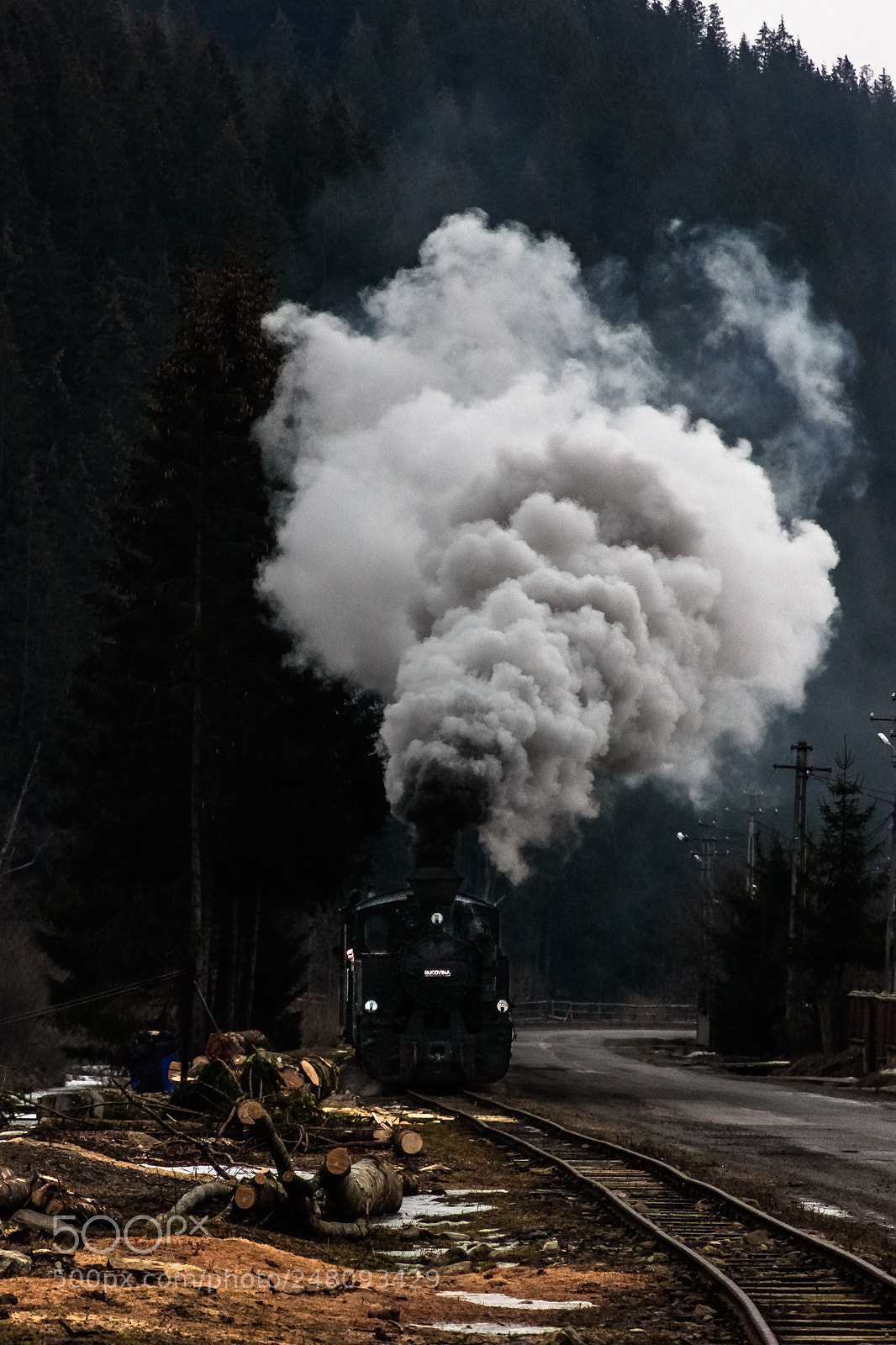 Canon EOS 600D (Rebel EOS T3i / EOS Kiss X5) sample photo. Steam train photography