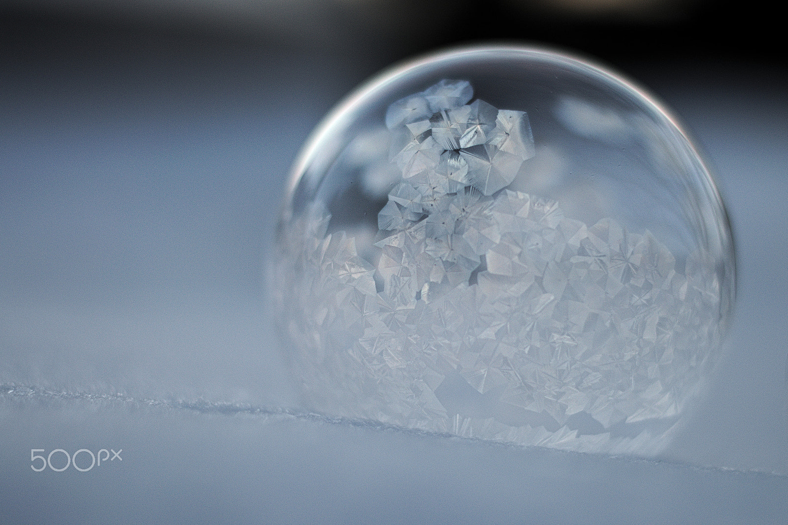 Nikon D3200 + Nikon AF-S Nikkor 50mm F1.8G sample photo. Crystal bubble 3 photography