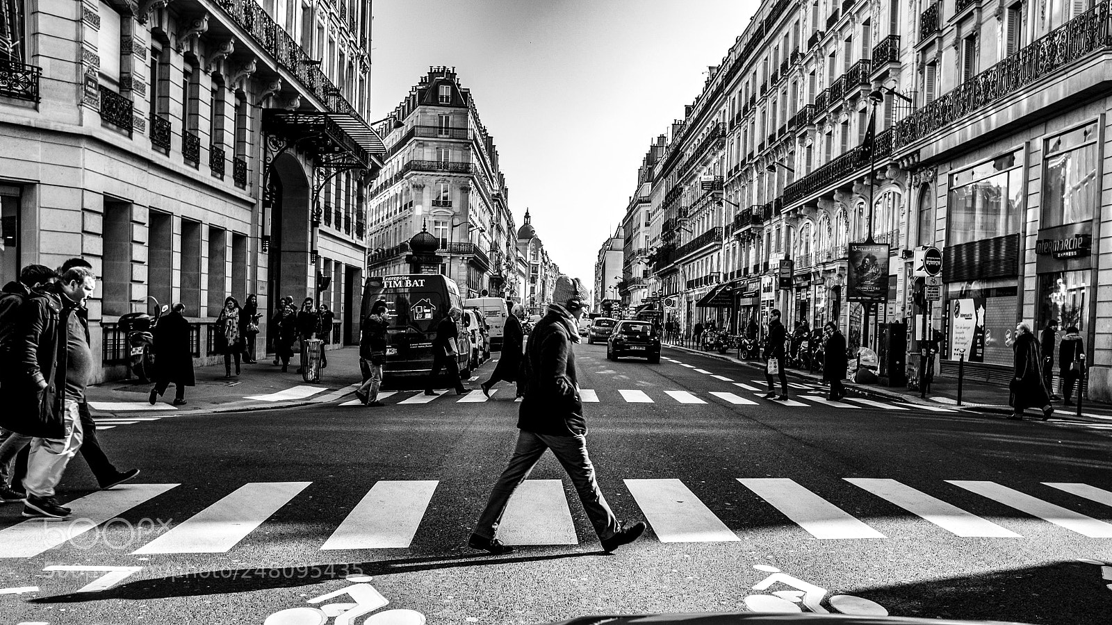 Fujifilm X100T sample photo. Paris quatre septembre crossroad photography