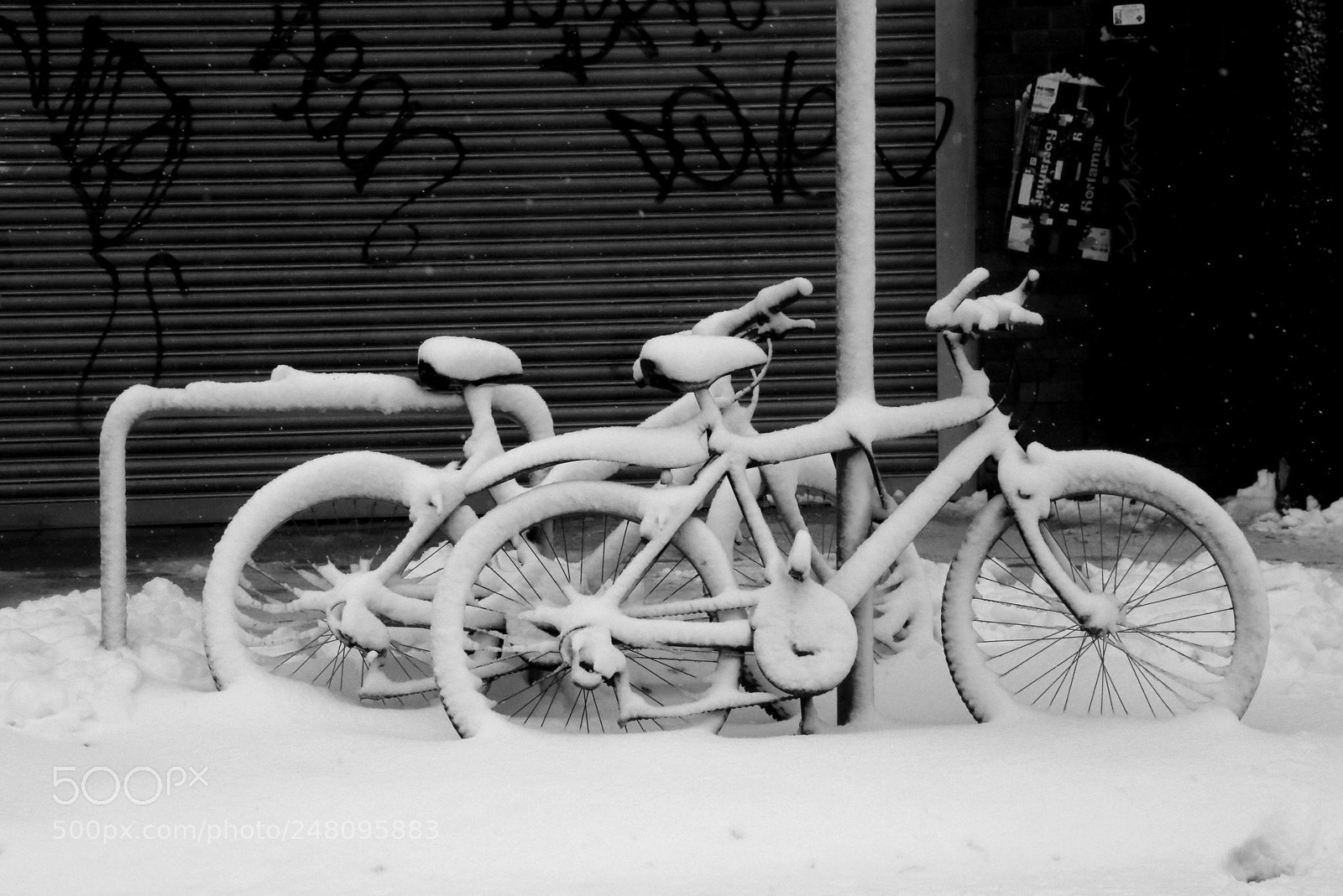 Canon EOS 6D + Canon EF 24-105mm F4L IS USM sample photo. Bicycles in snow photography