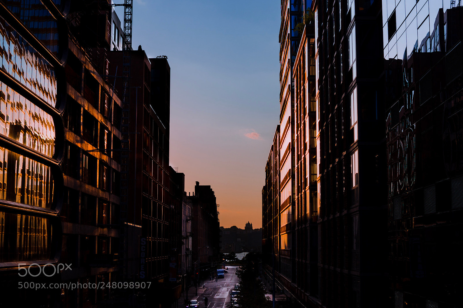 Nikon D7200 sample photo. Skyscraper sunset photography