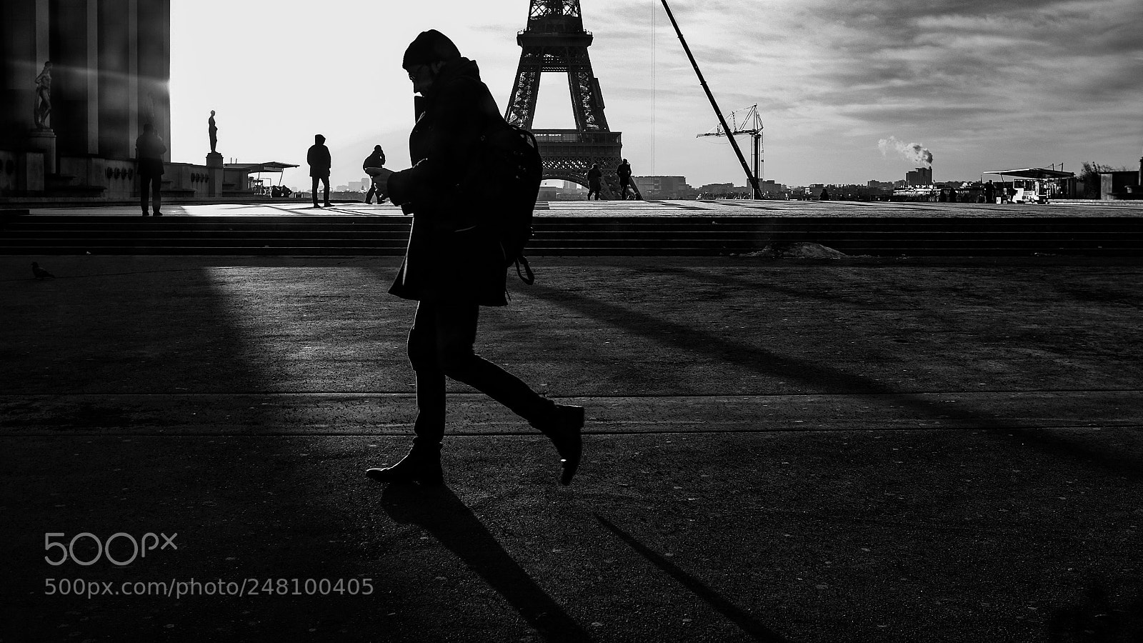Fujifilm X100T sample photo. Paris trocadero shadows photography