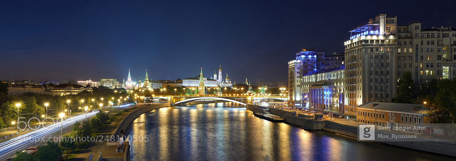 Canon EOS 60D sample photo. Night cityscape photography
