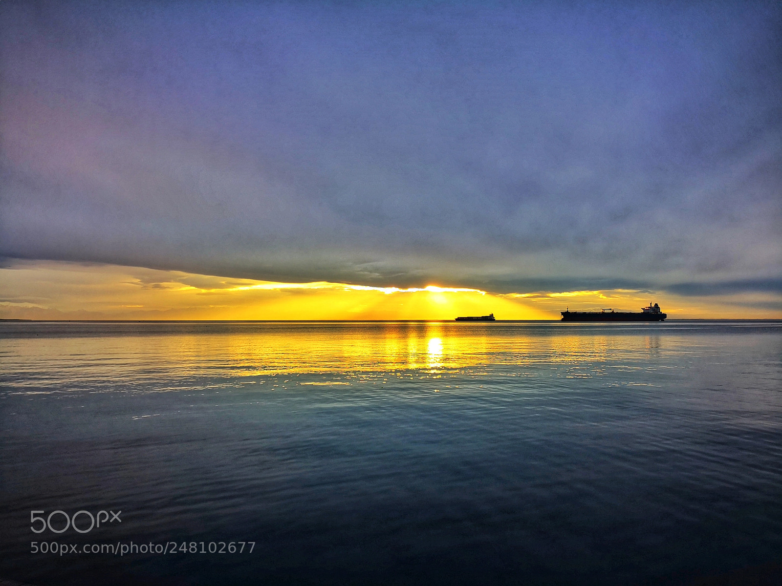 HUAWEI Mate 10 Pro sample photo. Sunset at the thessaloniki photography
