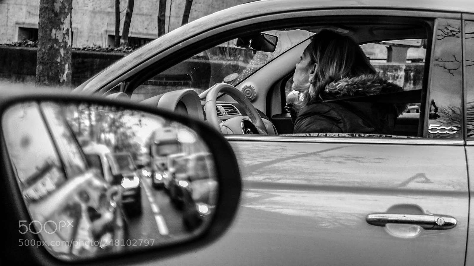 Fujifilm X100T sample photo. Paris traffic jam photography