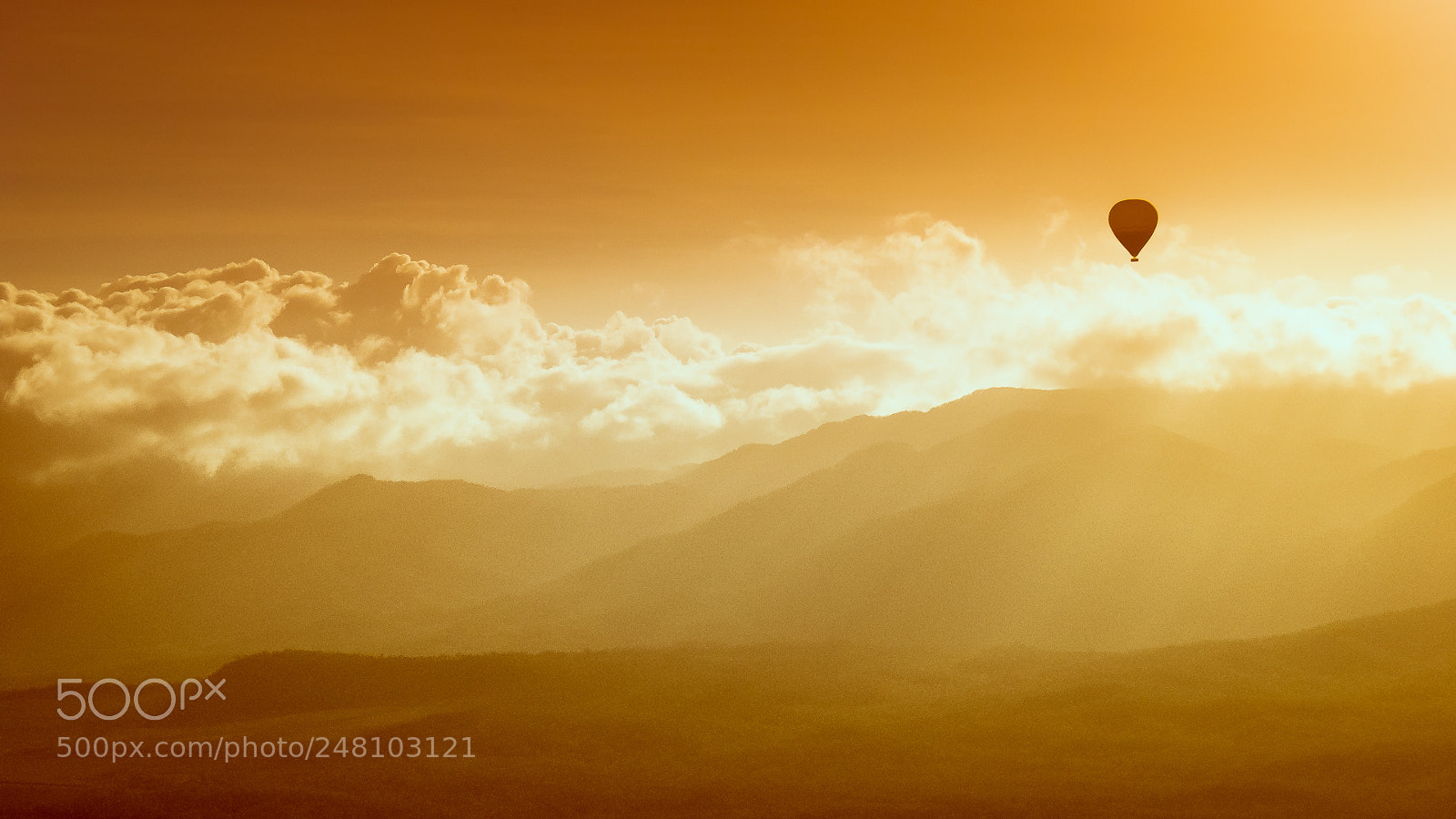 Sony Alpha DSLR-A300 sample photo. Hot air cairns ballooning photography