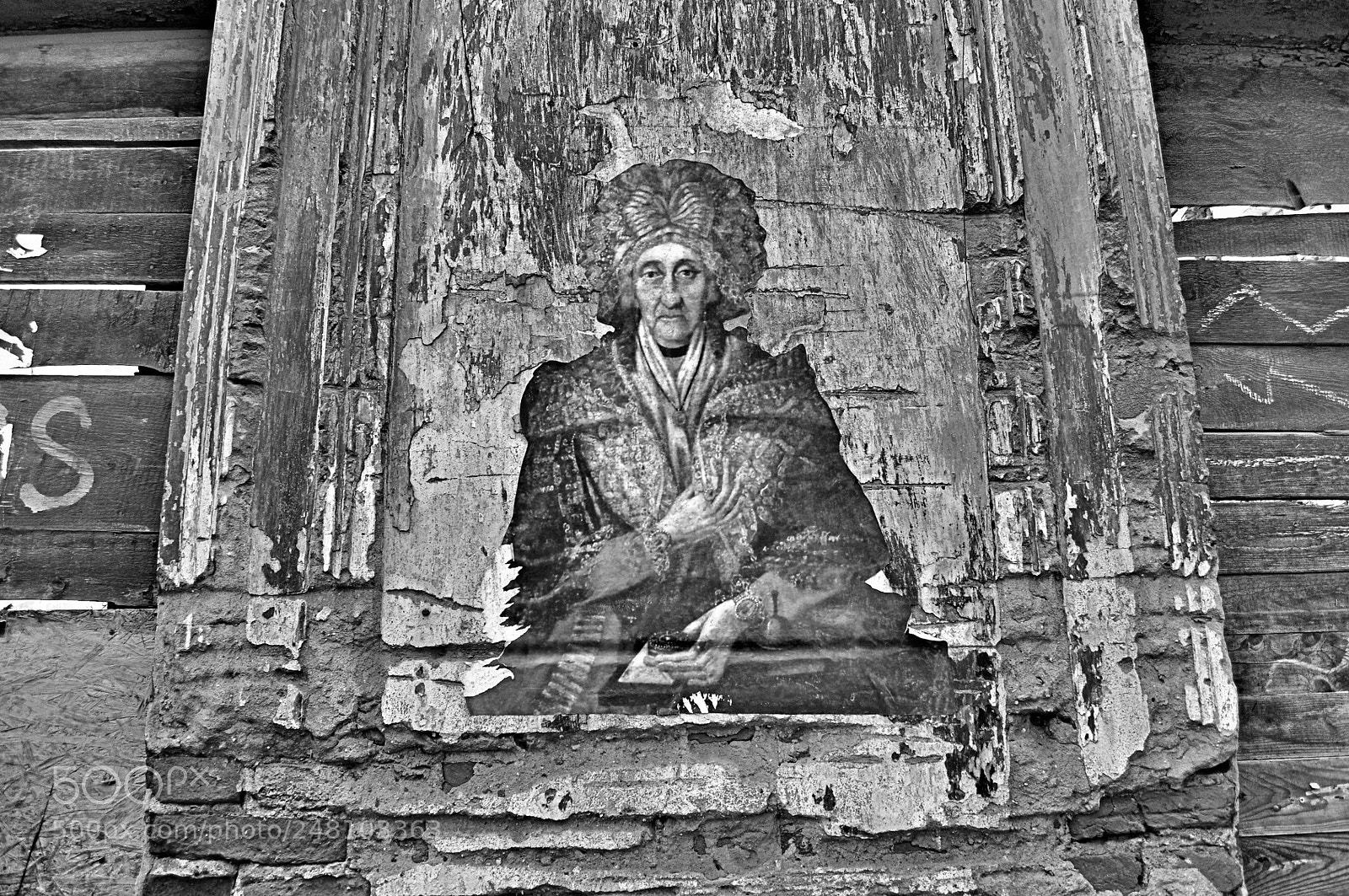 Nikon D5000 sample photo. Ghost house photography