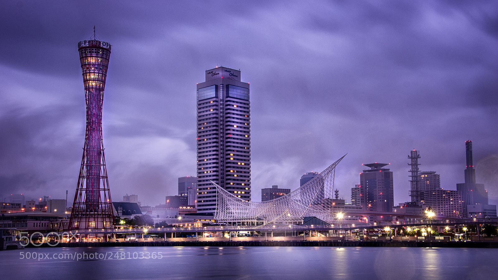 Sony SLT-A77 sample photo. Kobe winter photography