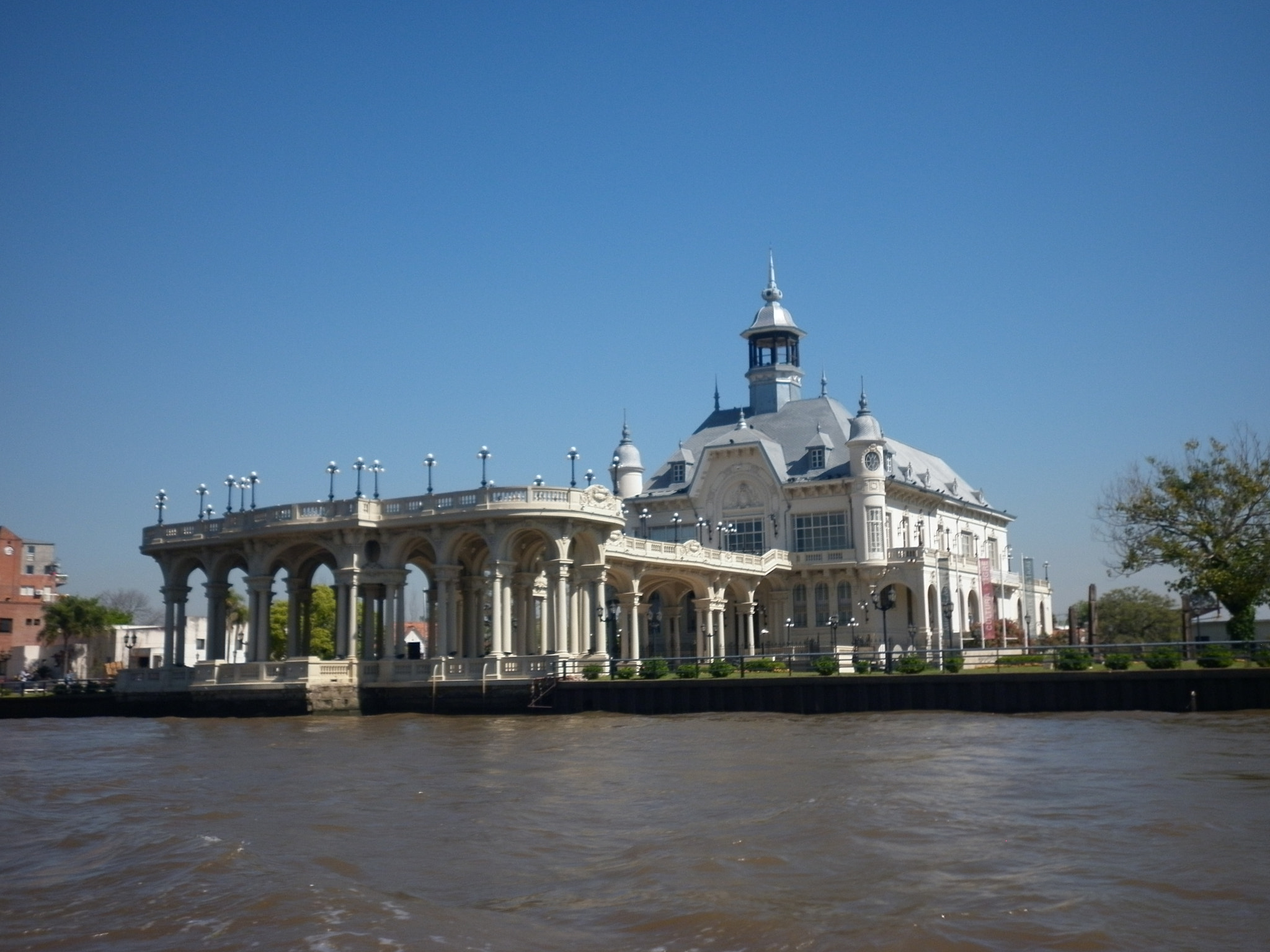 Panasonic DMC-F3 sample photo. Museo de arte de tigre photography