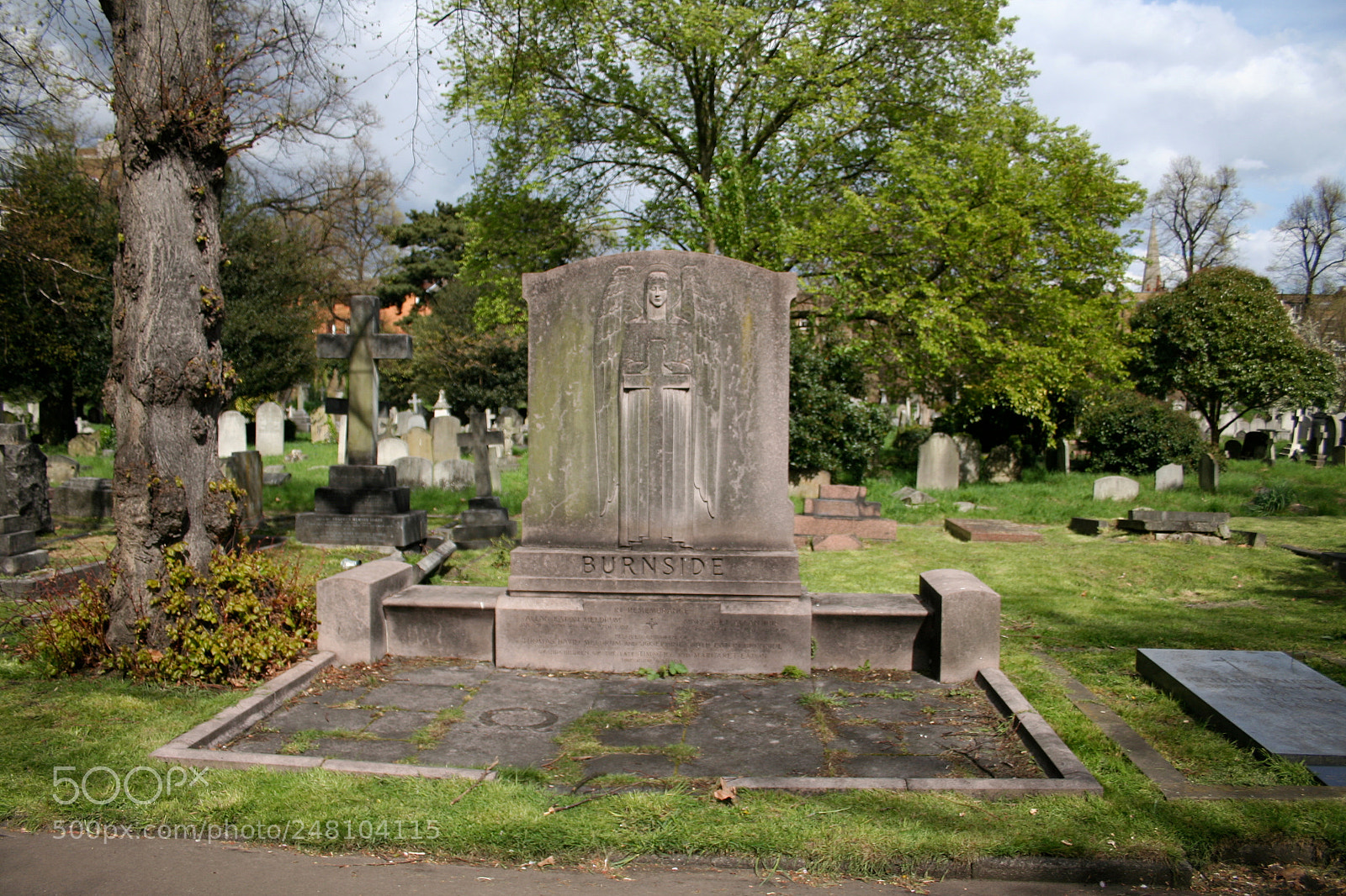 Canon EOS 350D (EOS Digital Rebel XT / EOS Kiss Digital N) sample photo. Brompton cemetery photography
