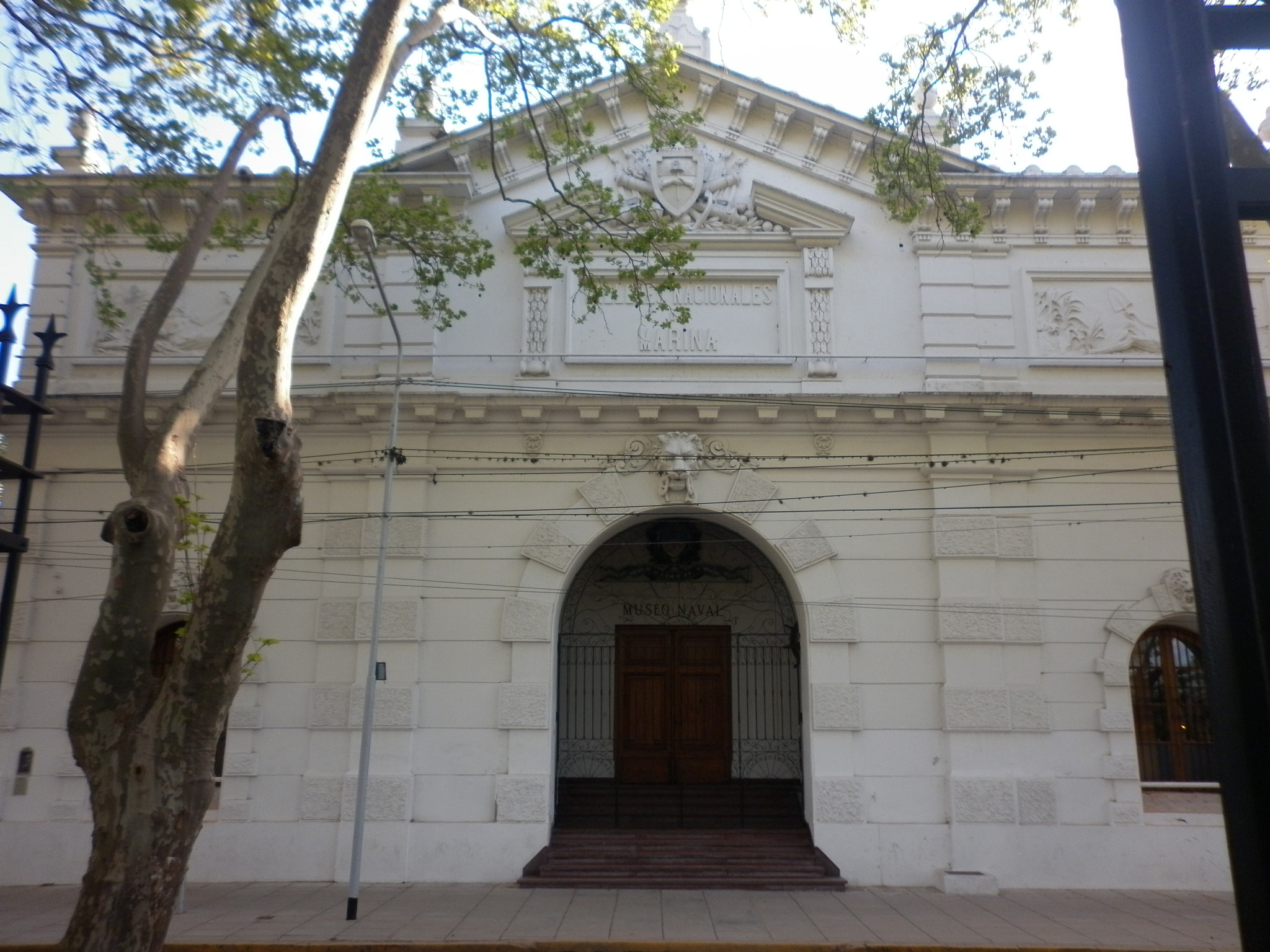 Panasonic DMC-F3 sample photo. Museo naval photography