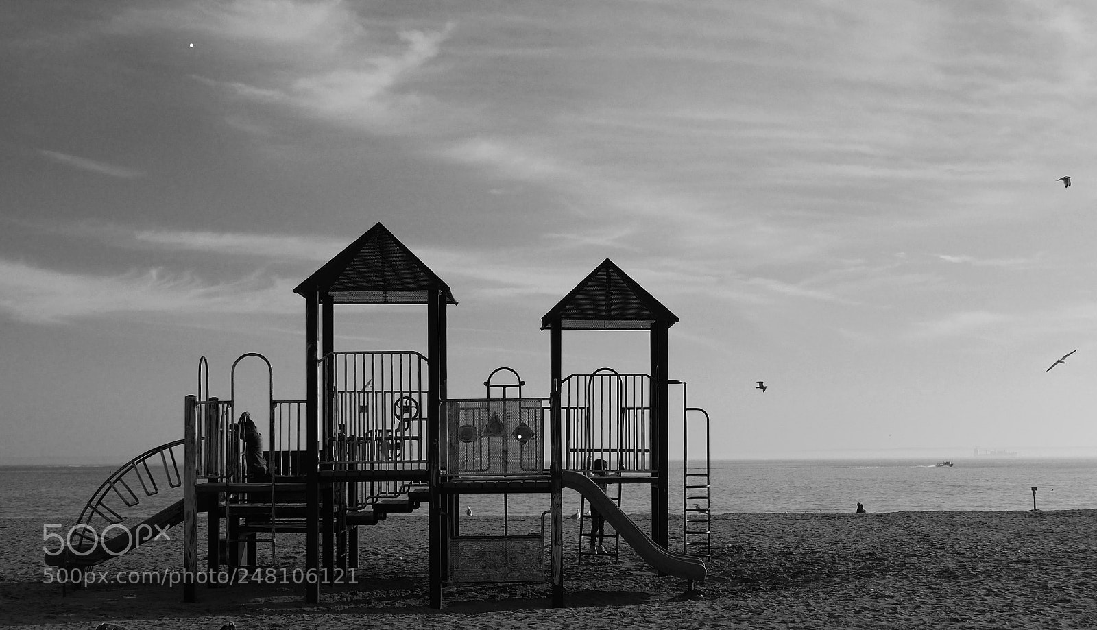 Panasonic Lumix DMC-GH3 sample photo. Beach playground photography