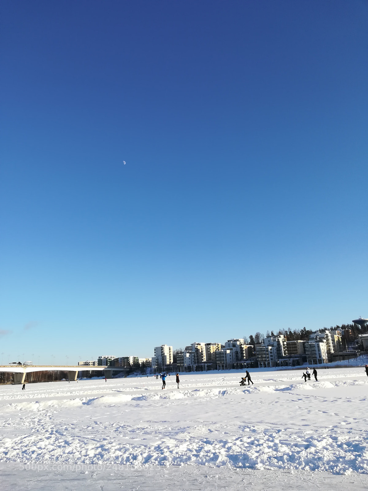 HUAWEI PRA-LX1 sample photo. Kylmä. on photography