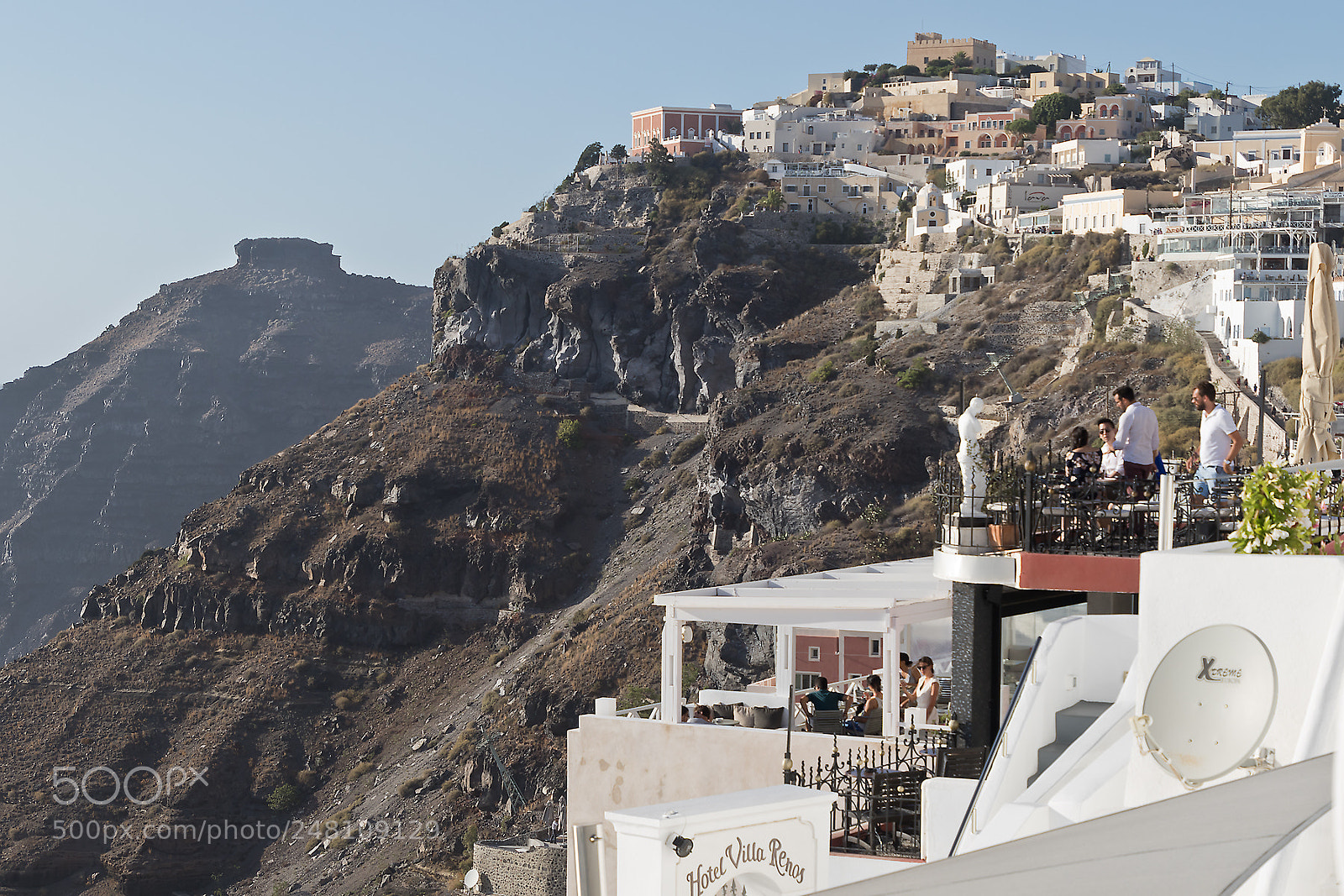 Canon EOS 7D Mark II sample photo. Cliff side photography