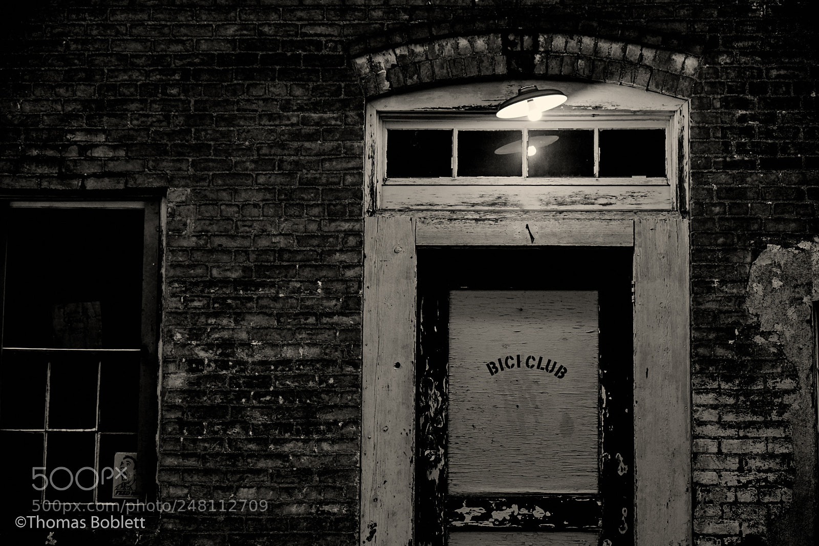 Fujifilm X-T2 sample photo. Night light photography