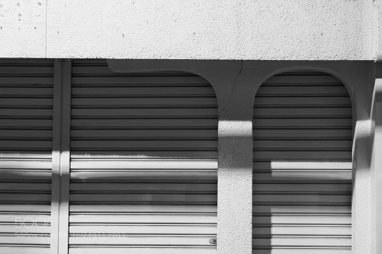 Olympus PEN-F sample photo. 白い建物 white building photography