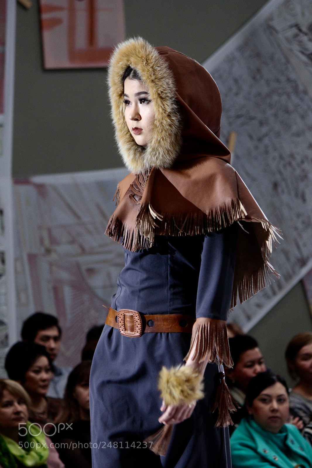 Canon EOS 550D (EOS Rebel T2i / EOS Kiss X4) sample photo. Fashion industry in kyrgyzstan photography