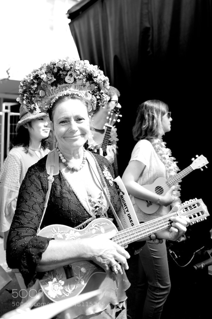Fujifilm X-T2 sample photo. Ukelele player photography