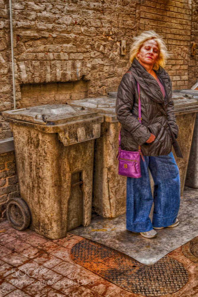 Nikon D610 sample photo. Ginny the garbage girl photography