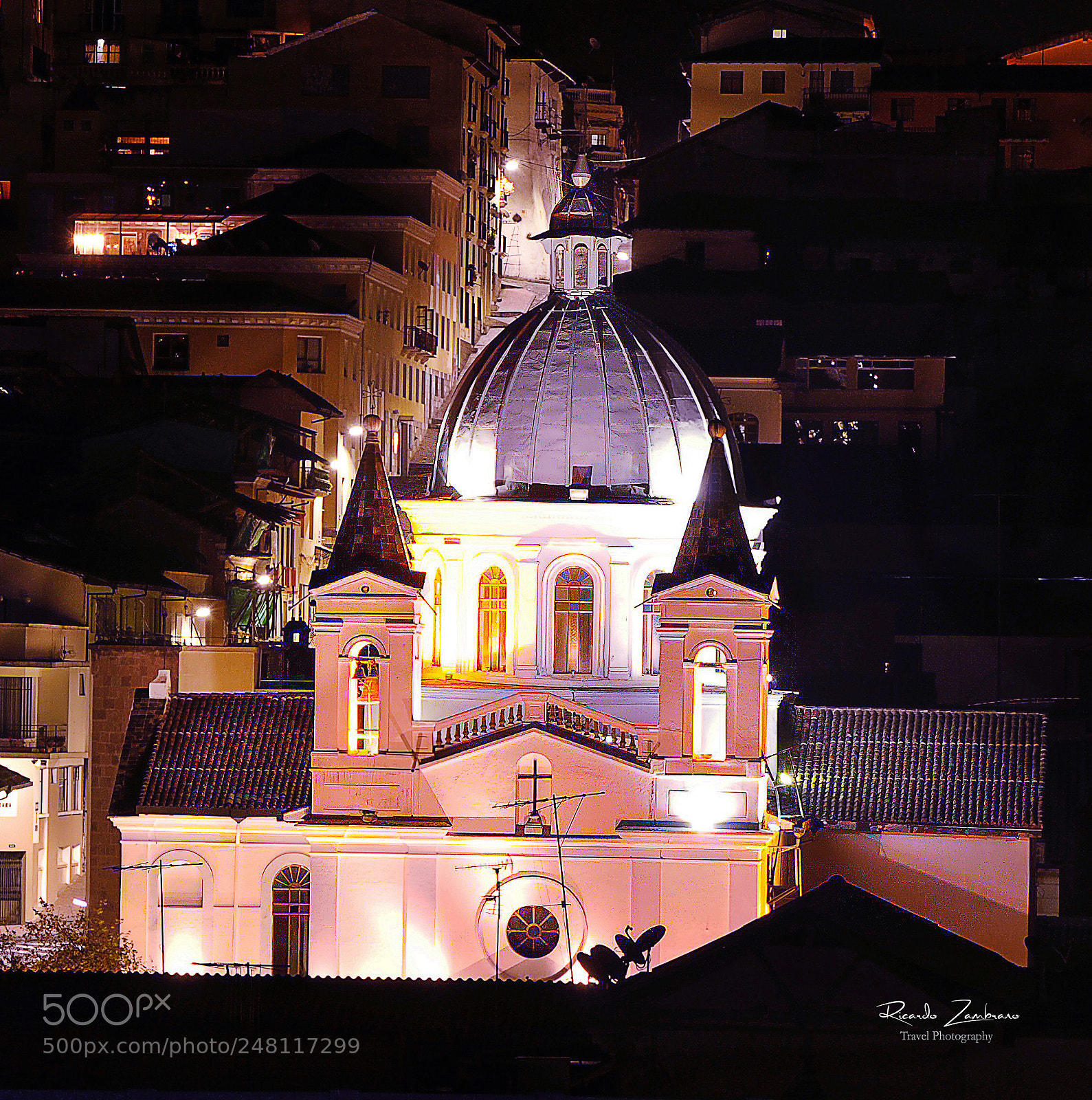 Nikon D300 sample photo. Iglesia santa barbara quito photography
