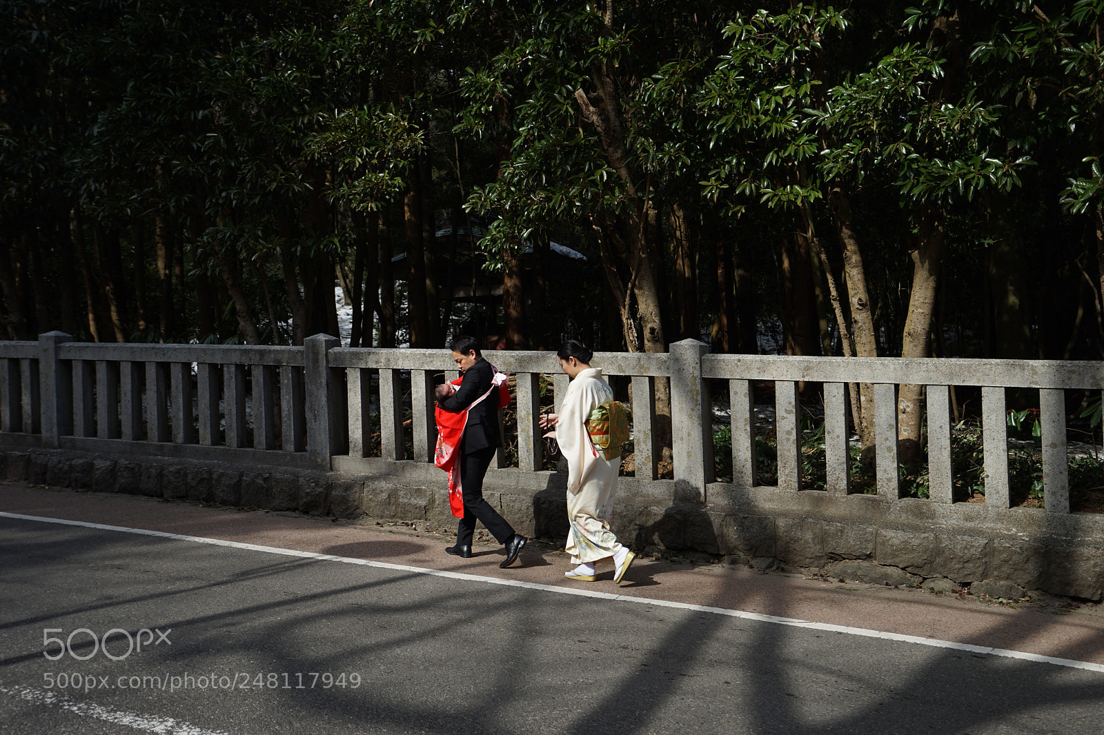Sony a7 II sample photo. Shrine visit. omiyamairi photography