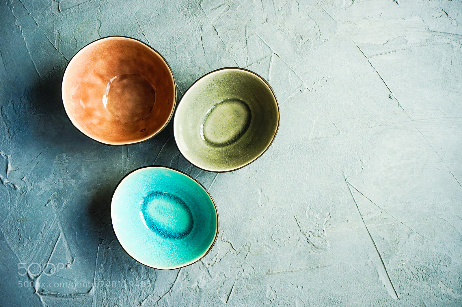 Sony a7 sample photo. Rustic tableware on a photography