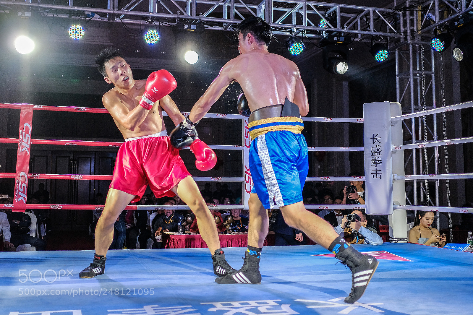 Fujifilm X-Pro2 sample photo. Ouch photography