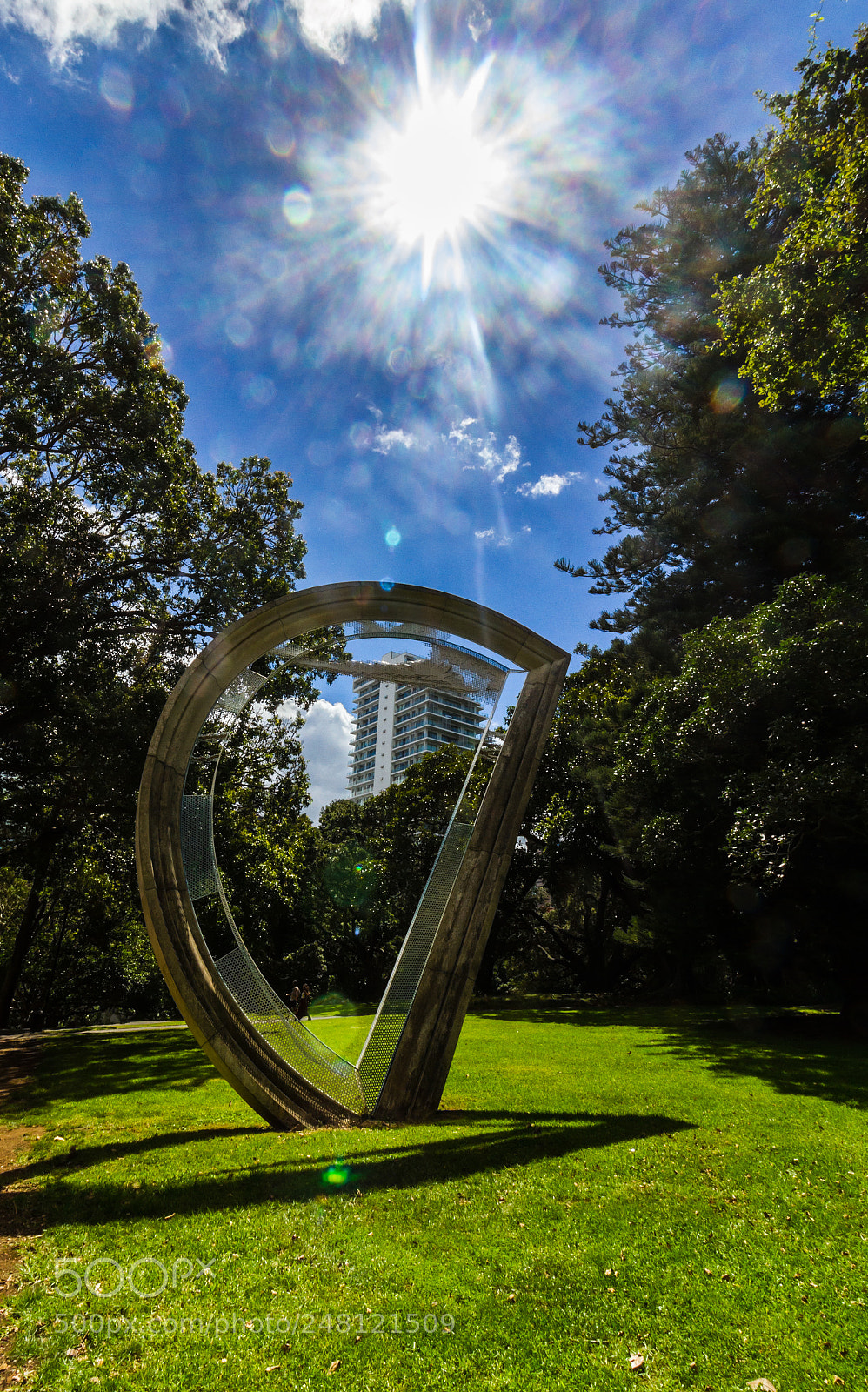 Canon EOS 7D sample photo. Sculpture in park photography